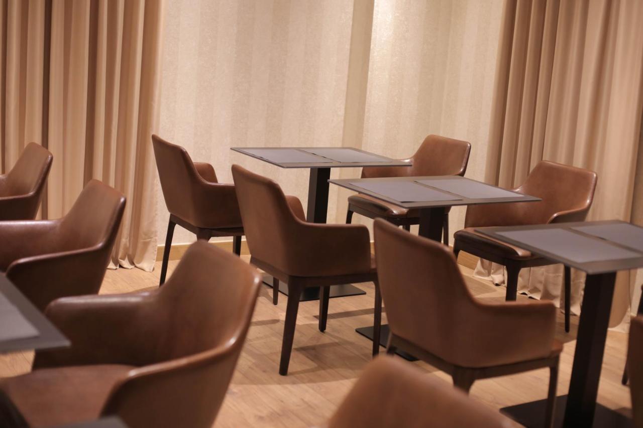 Richmond Hotel Korce Eksteriør billede